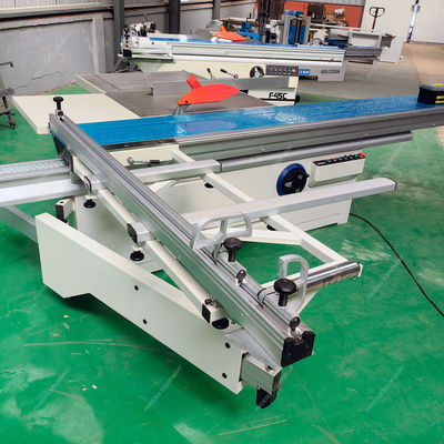 Serradura de tabla corredera de precisión de estilo horizontal F45N para la fabricación de tableros de chispa