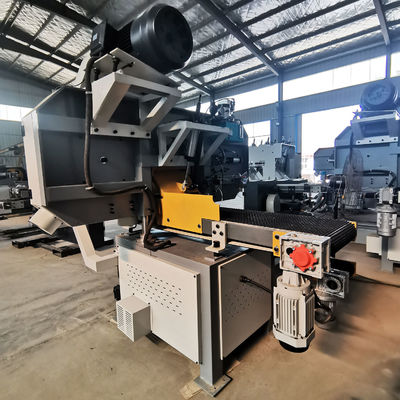 0.37kw Motor de elevación Máquina de sierra horizontal de banda de madera con doble hoja y transportador