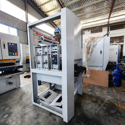 R-RP630 Máquina de lijación totalmente automática para tablero de madera sólida en la industria de la madera