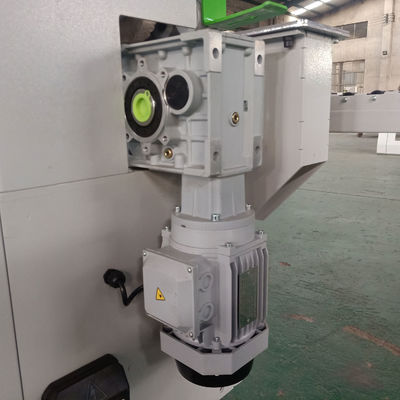 PME265S Granjas compactas Máquina de bandaje de bordes de paneles a base de madera para el trabajo espesor 10-50 mm