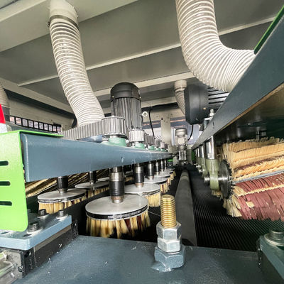 1300mm Sander de madera máquina de pulido automática de pulido de muebles CNC para hoteles