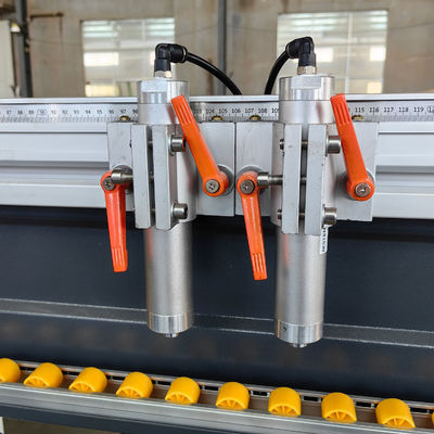 Tamaño de instalación 3500*2500*1550mm Máquina de perforación de madera MZ73214 para gabinetes de cocina