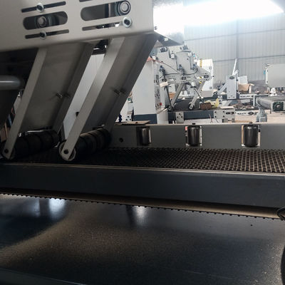 MJ400 Máquina de sierra de banda horizontal automática de trabajo pesado para cortar madera peso 2500 KG