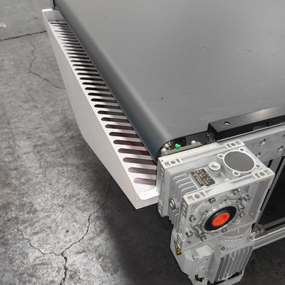 Diseño automático de alimentación y descarga de la máquina de enrutador CNC con plataforma transportadora