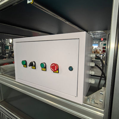 Diseño automático de alimentación y descarga de la máquina de enrutador CNC con plataforma transportadora