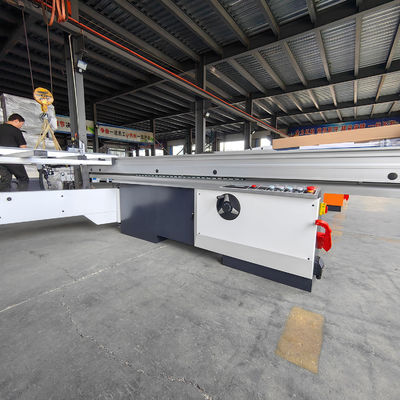 Máquina automática de corte de madera horizontal de tabla corredera multifunción MJ6132
