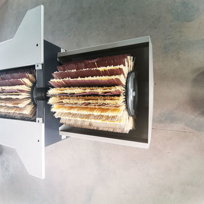 Máquina de lijar con pincel de tambor de tres rodillos para muebles