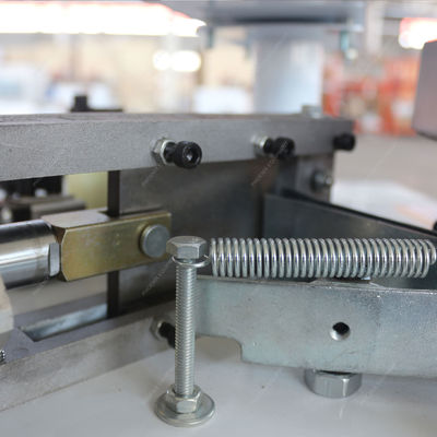 Bandaje de borde totalmente automático de alta velocidad de madera de PVC brazo curva bandaje de borde máquina