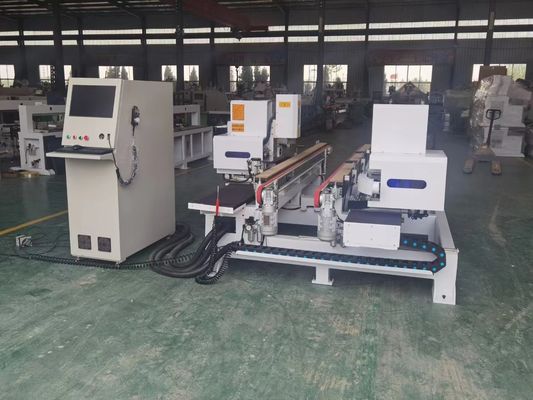Máquina de moldeo de puertas de madera de doble línea de alta capacidad 2000 kg