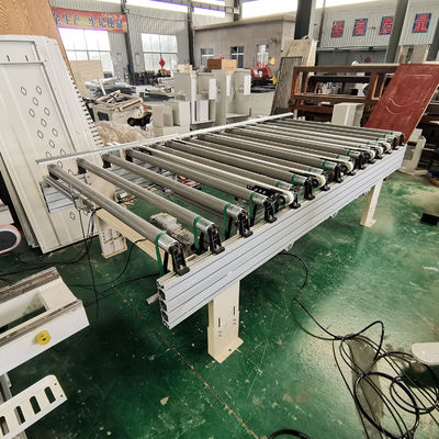 1300mm ancho totalmente automático personalizado de acero inoxidable línea de transporte de múltiples rodillos línea de montaje de transporte
