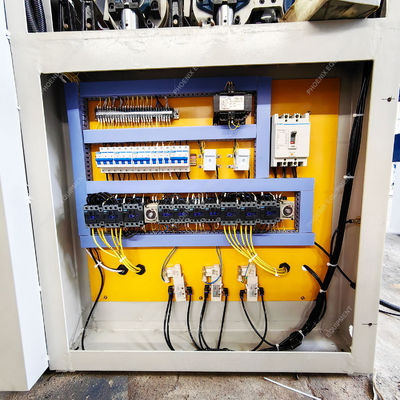 Máquina de lija automática de banda ancha de calibración de madera contrachapada R-R630 para empresa de publicidad