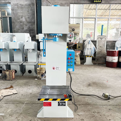 Inicio Aplicaciones Y41-30T Prensa hidráulica de precisión CNC pequeña vertical con potencia de 4 kW