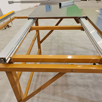 Conveniente y versátil PDMJ16 Mini Panel de mesa portátil Saw con puntaje Saw Blade 2kw