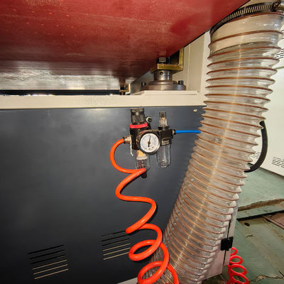 27.87kw R-R1000 Sander de banda ancha para lijar el espesor de la madera y recoger el polvo