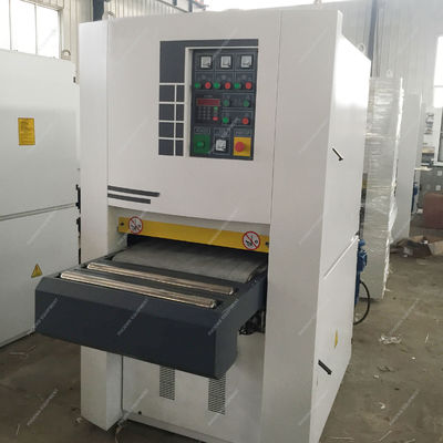 R630 Maquina de lijar madera con vacío Aumentar la eficiencia de fabricación de muebles