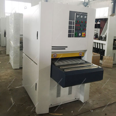 R630 Maquina de lijar madera con vacío Aumentar la eficiencia de fabricación de muebles