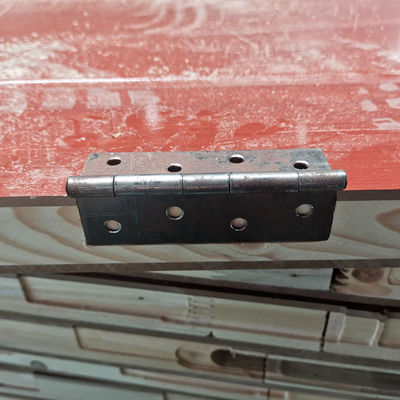 Máquina de perforación de cerraduras y bisagras de puertas CNC de alta potencia para la fabricación de puertas horizontales