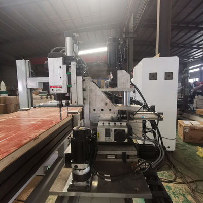 Máquina de bloqueo CNC totalmente automática para bloqueo de doble cabeza