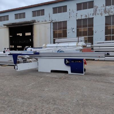 Paneles basados en madera Maquinaria Panel Saw MJ6132 con deslizamiento automático y control por ordenador