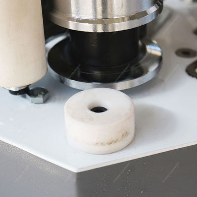 10.8m/min Velocidad de alimentación de los paneles W3 Máquina automática de bandaje de mini bordes para la madera