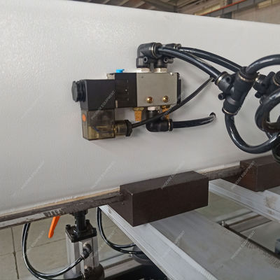Máquina de perforación de paneles de madera de agujeros múltiples con 2 cabezas en 380V / 50HZ