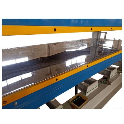 Actualice su panel de computadora con nuestra máquina de prensado caliente de laminado de melamina de ciclo corto