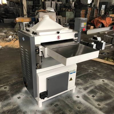 MB206E Máquina de corte de cabeza en espiral de madera para tableros de planificación Planador automático de superficie
