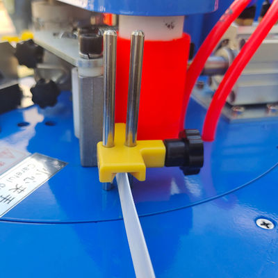 0.5-0.8Mpa Presión de la fuente de aire Máquina de sellado de bordes de madera para paneles basados