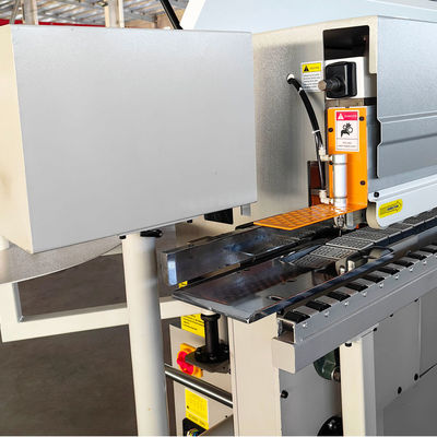 PM50B Máquina de bandaje de borde para paneles de madera 1155KG espesor del panel 10-60mm PVC