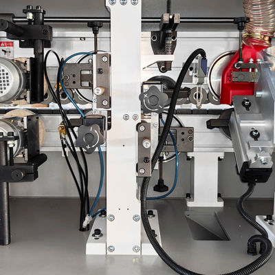 Función de pegado PM50B Paneles basados en madera Maquinaria banda de borde Trimmer banda de borde automática con pre-mellado