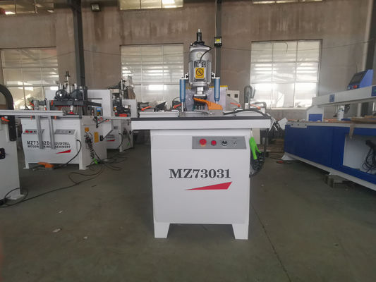 Máquina de perforación de cabeza única 3 huso 150 KG Peso de perforación de agujero de bisagra de gabinete vertical