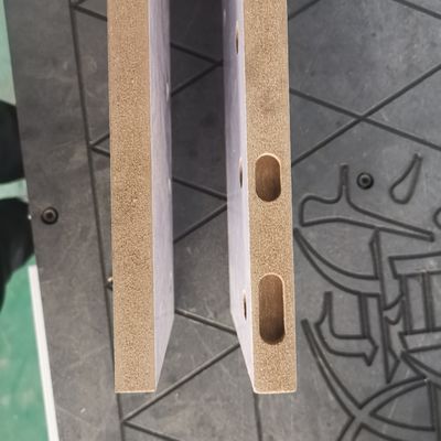 Máquina de perforación de agujeros laterales CNC de doble huso horizontal de 900 kg para la carpintería
