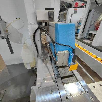 8 Funciones Máquina de banda automática de borde para 0,4-3 mm de espesor de borde y 0.6Mpa de presión