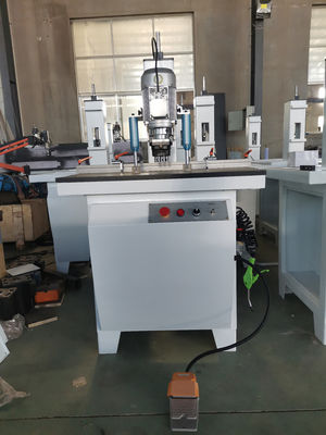 Máquina de perforación de bisagra libre de polvo con cabeza simple CNC normal 800x750x1550mm
