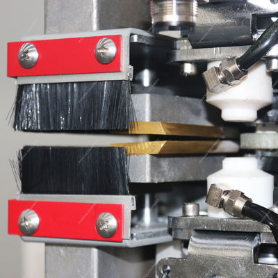 Máquina de bandaje de borde de brazo plegable flexible para la eficiencia de producción de materiales PUR / EVA