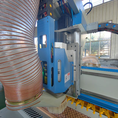 PK2040 ATC Máquina de tallado CNC de madera con 12 herramientas de conmutación automática y cabeza de taladro