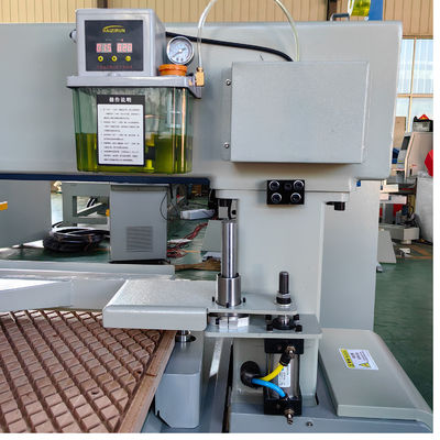 Velocidad máxima de desplazamiento 80000mm/min PK2040 ATC 1325 2040 máquina de tallado CNC para la madera