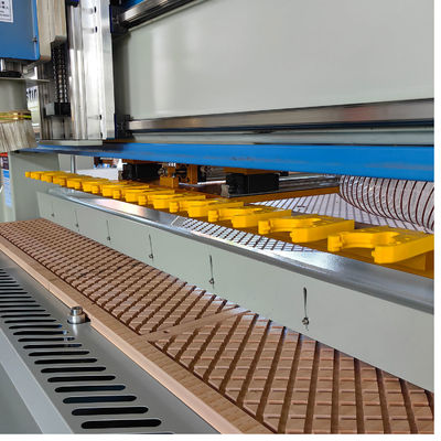 Velocidad máxima de desplazamiento 80000mm/min PK2040 ATC 1325 2040 máquina de tallado CNC para la madera