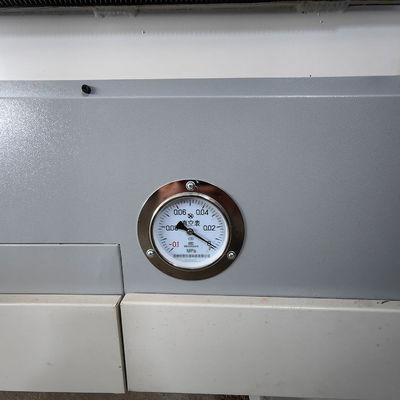 9KW motor de huso de energía de la madera de trabajo Cnc máquina de encaminamiento de madera para cortar muebles de contrachapado