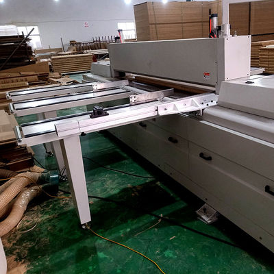 Máquina de separación de paletas de madera Kdt Panel horizontal CNC para las necesidades del cliente