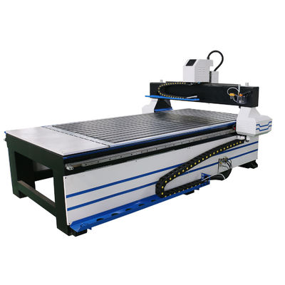 Máquina de rotación CNC profesional de tallado de madera para hacer puertas de muebles 1300 * 2500mm