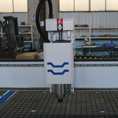 PM1325 Máquina de tallado de publicidad CNC para carpintería con precisión de posicionamiento de 0,02 mm