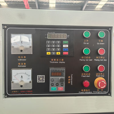 Planado de precisión con planador de espesor de madera industrial de 1000 mm y cortador helicoidal