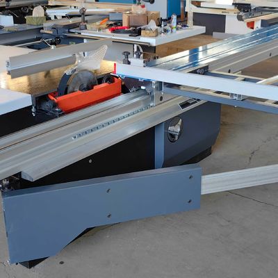 Serratura de precisión horizontal de panel de trabajo pesado para la carpintería Duración máxima de corte 3200 mm