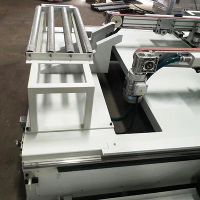 Velocidad MJ-27308 Trabajo de madera CNC Puerta de madera automática Panel de madera Cuatro lados de corte de la sierra