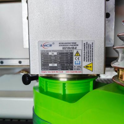 Roteador CNC de madera de 6 husillos de alta velocidad para tallado y grabado en 3D