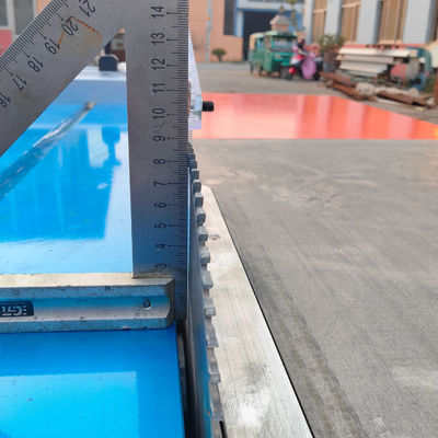 Tabla corredera longitud de 2300 mm Serradura de paneles de madera para maquinaria estable para la madera