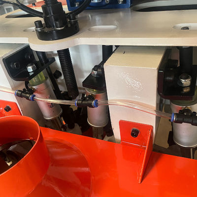 Serradura de material corto con varias hojas con función automática de alimentación y corte