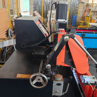 Tiendas de materiales de construcción PM1160 Maquina automática de molienda para la madera