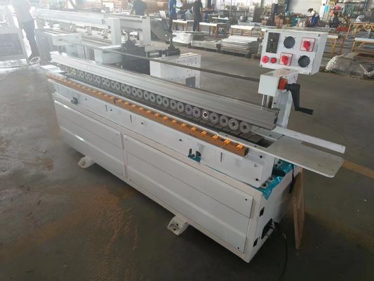 Fácil de operar Maquina de escorrentía de planador de madera para la fabricación de muebles